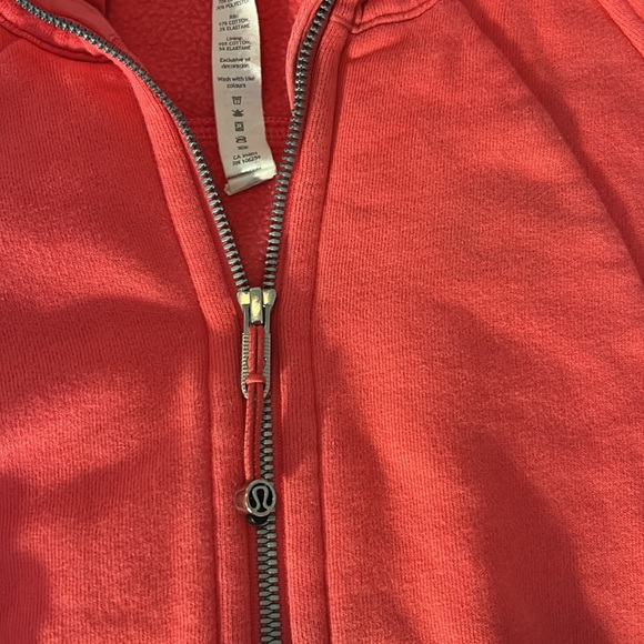 Lululemon Cropped Scuba Hoodie, Sz 8 - Picture 3 of 4